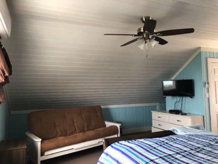 Direct TV / Futon / Dresser Direct TV / Futon / Dresser